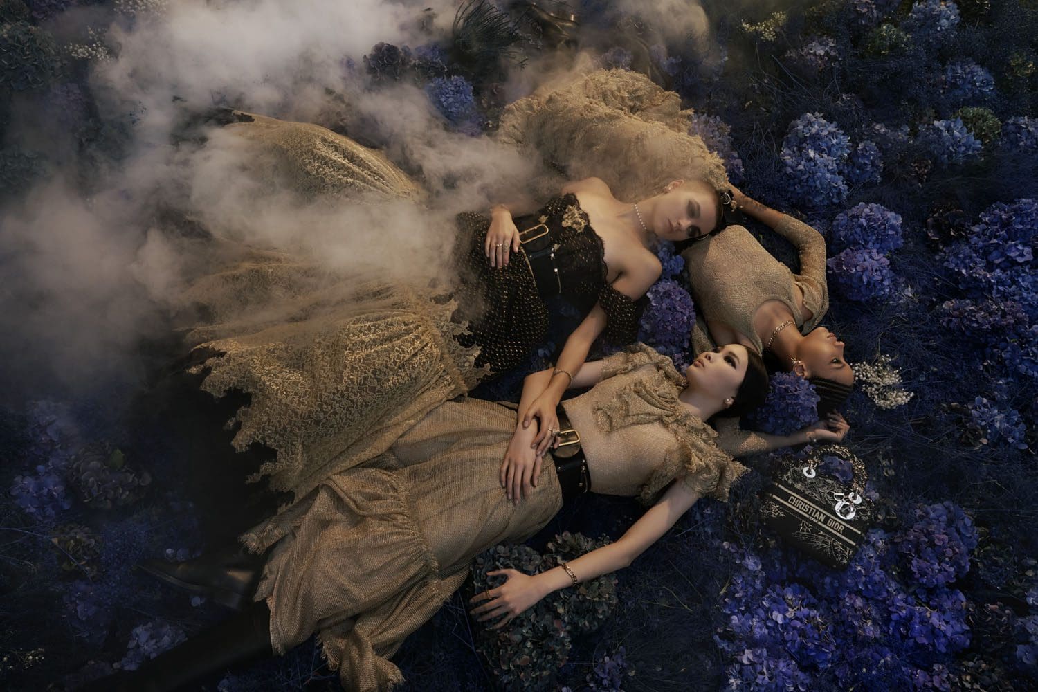 DIOR Natal 2022 Feminino Rose des Vents © Elina Kechechiva7