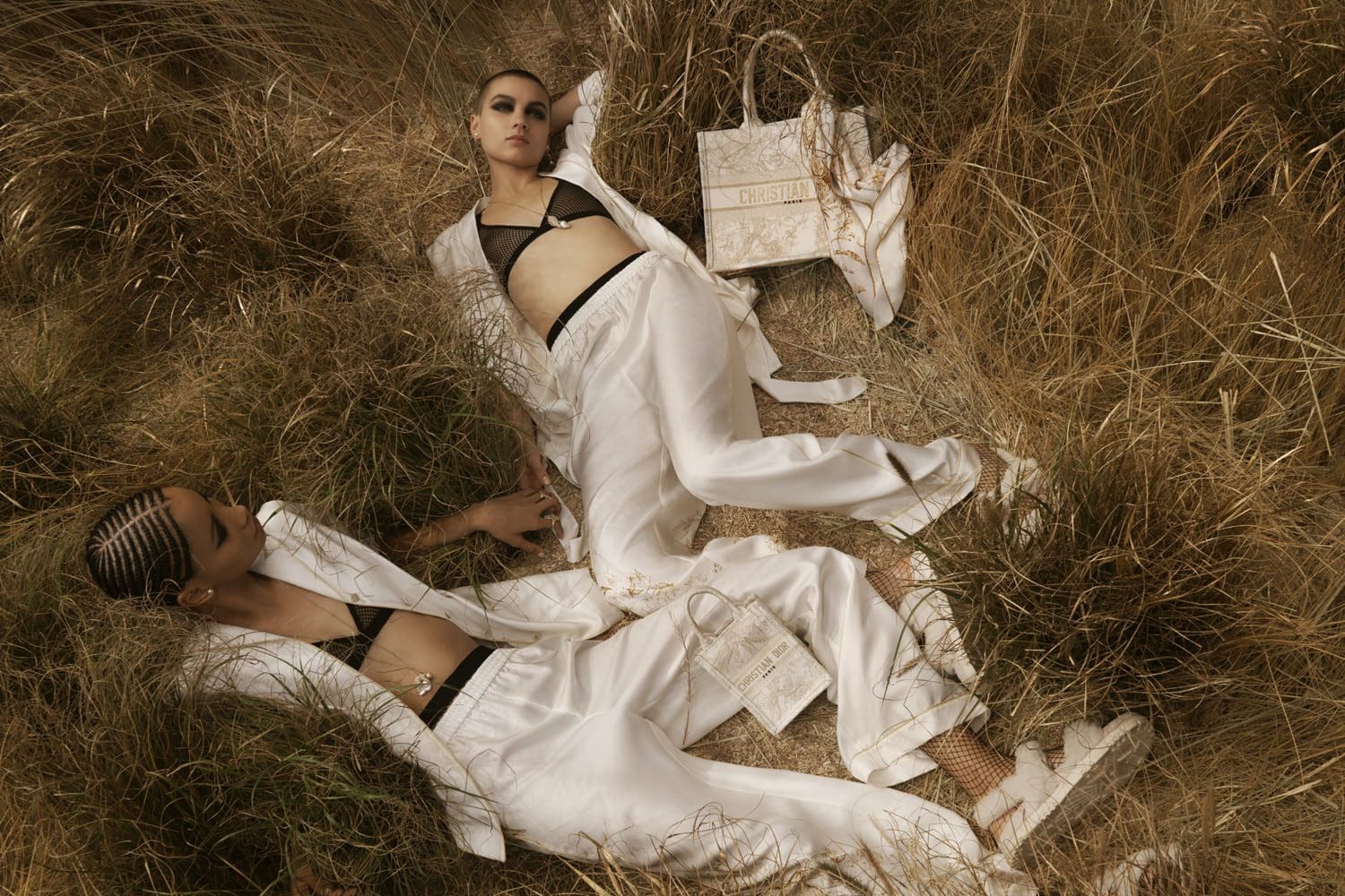 DIOR Natal 2022 Mulher Savana © Elina Kechechiva5