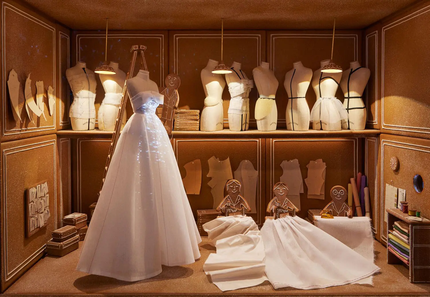 DIOR x HARRODS 2022 展览 © Adrien Dirand21