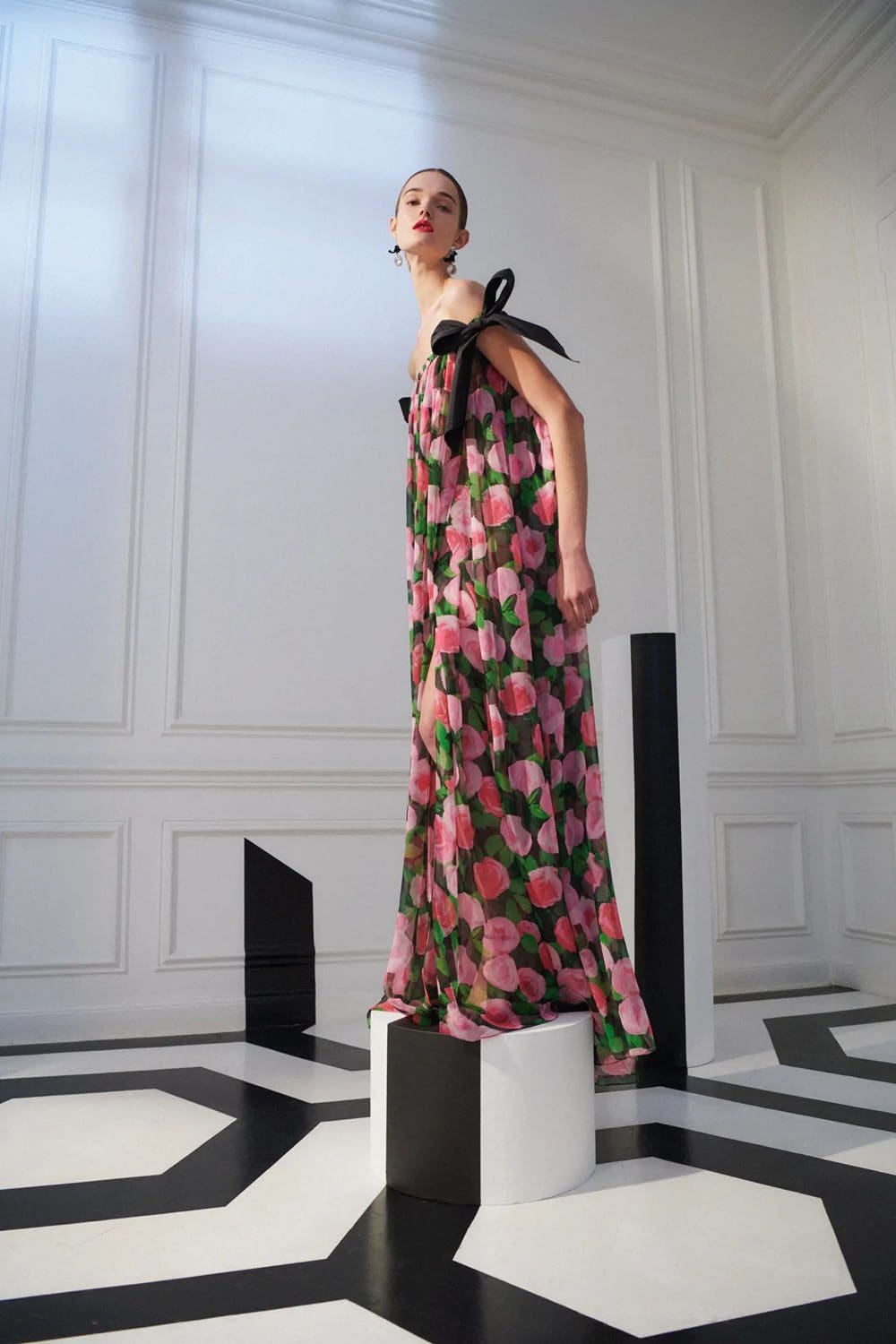 Carolina Herrera Pre Fall 2023 Runway Magazine 13