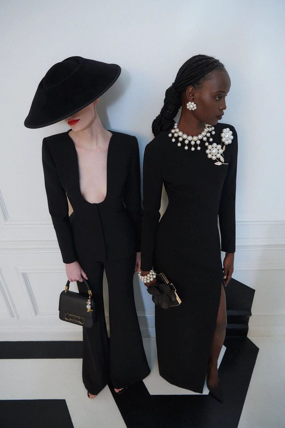 Carolina Herrera Pre Fall 2023 Runway Magazine 2