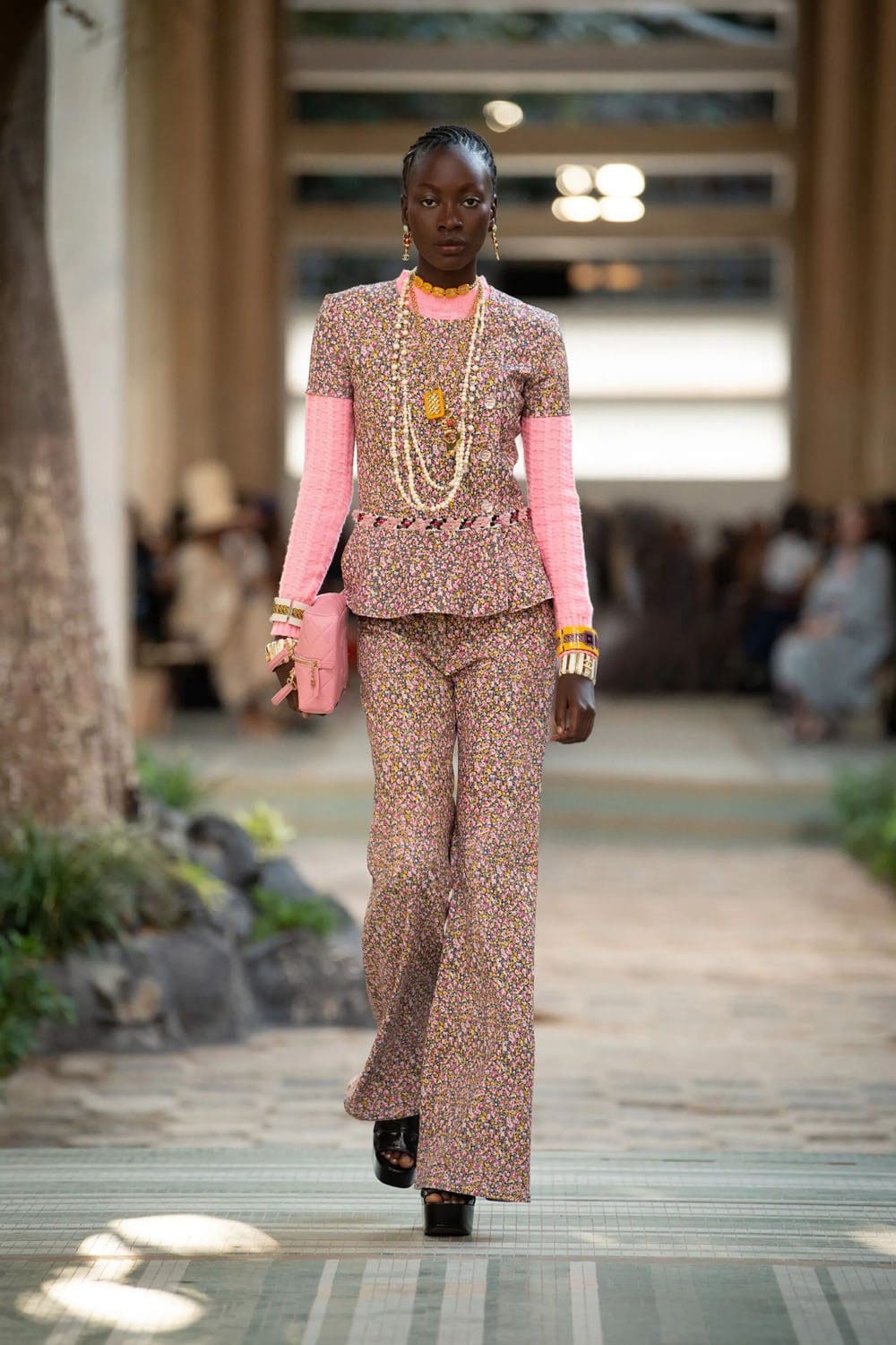 Chanel Dakar Pre Autunno 2023 Runway 13 Magazine
