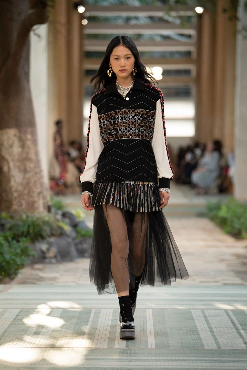 Chanel Dakar Pre Autunno 2023 Runway 18 Magazine