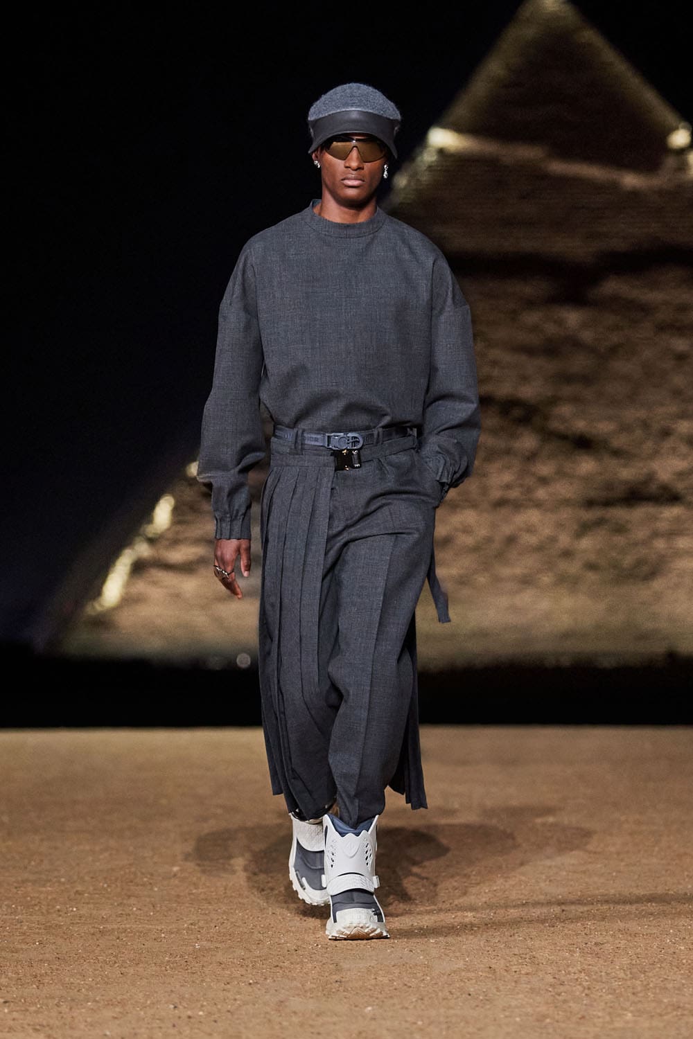 Dior Men Egypt Giza Pyramids Pre Fall 2023 Runway Magazine 66