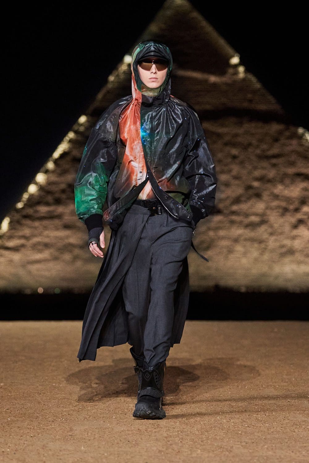 Dior Men Egypt Giza Pyramids Pre Fall 2023 Runway Magazine 74