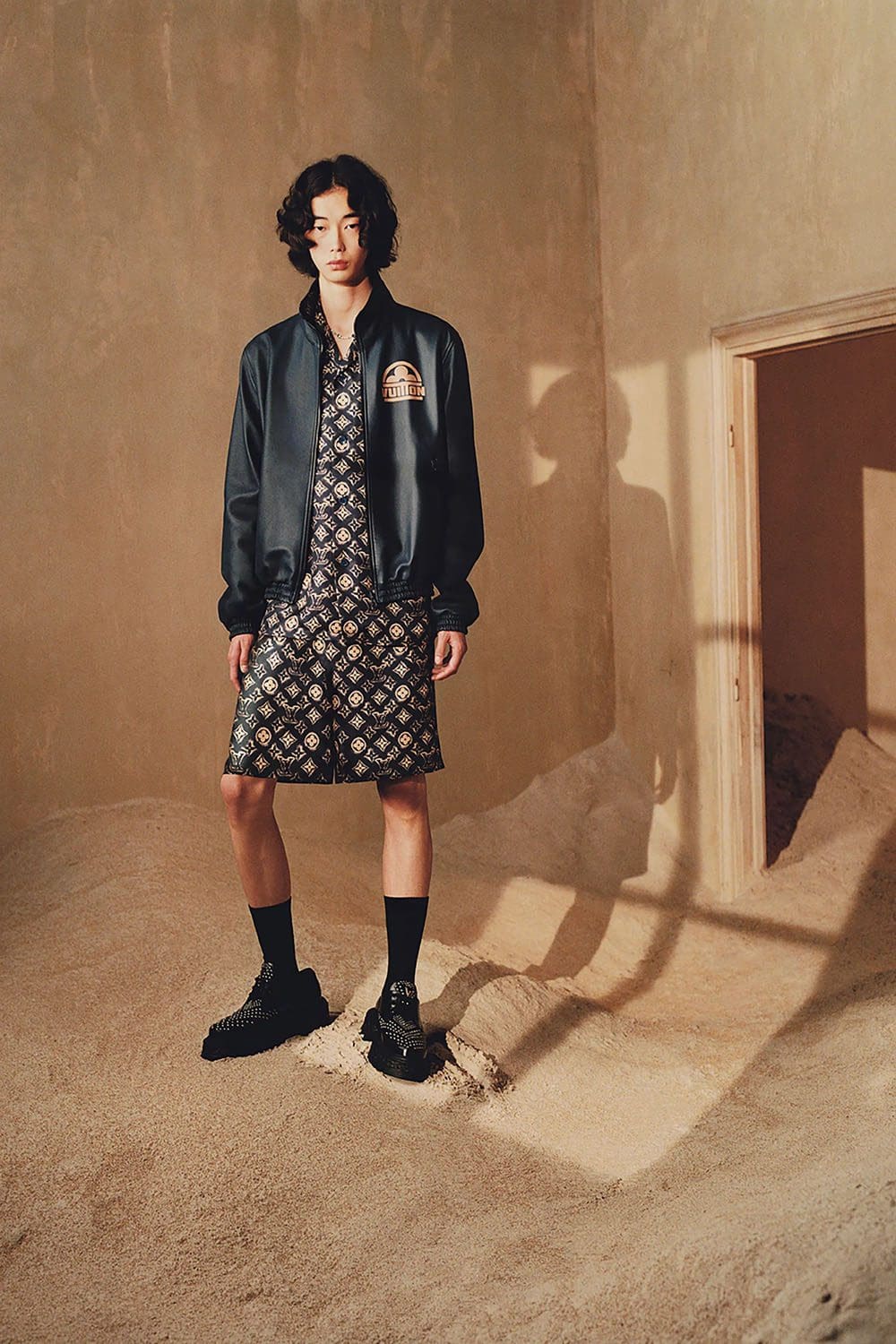 ルイ・ヴィトン プレフォール 2023 メンズ Runway 雑誌10