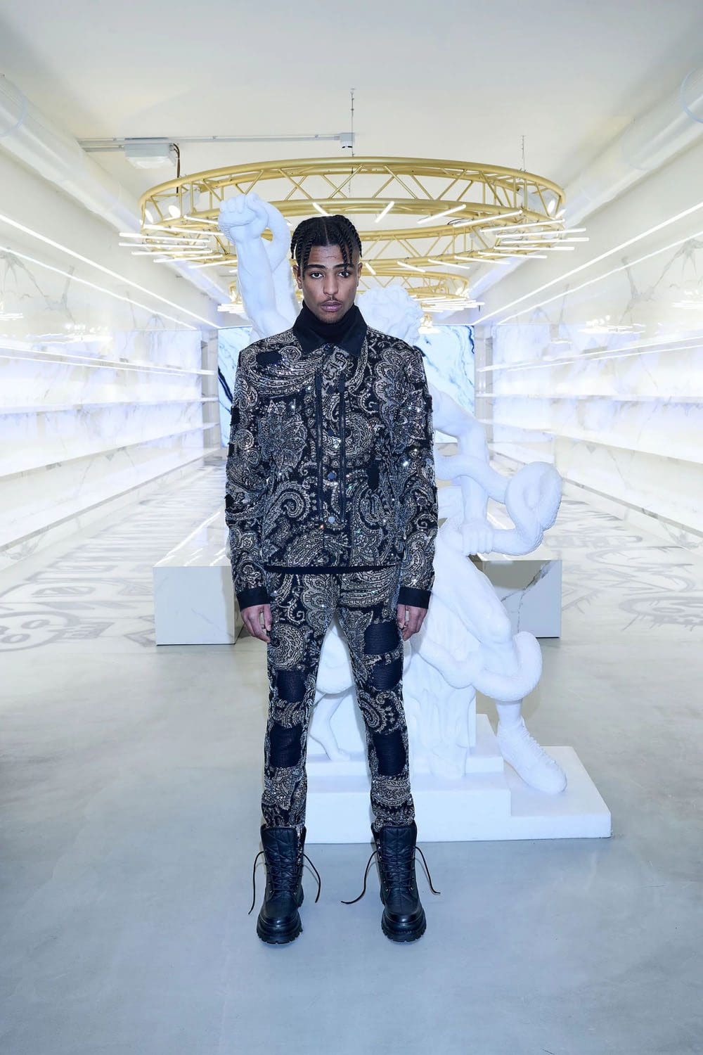 Philipp Plein Pré Outono 2023 Runway Revista 10