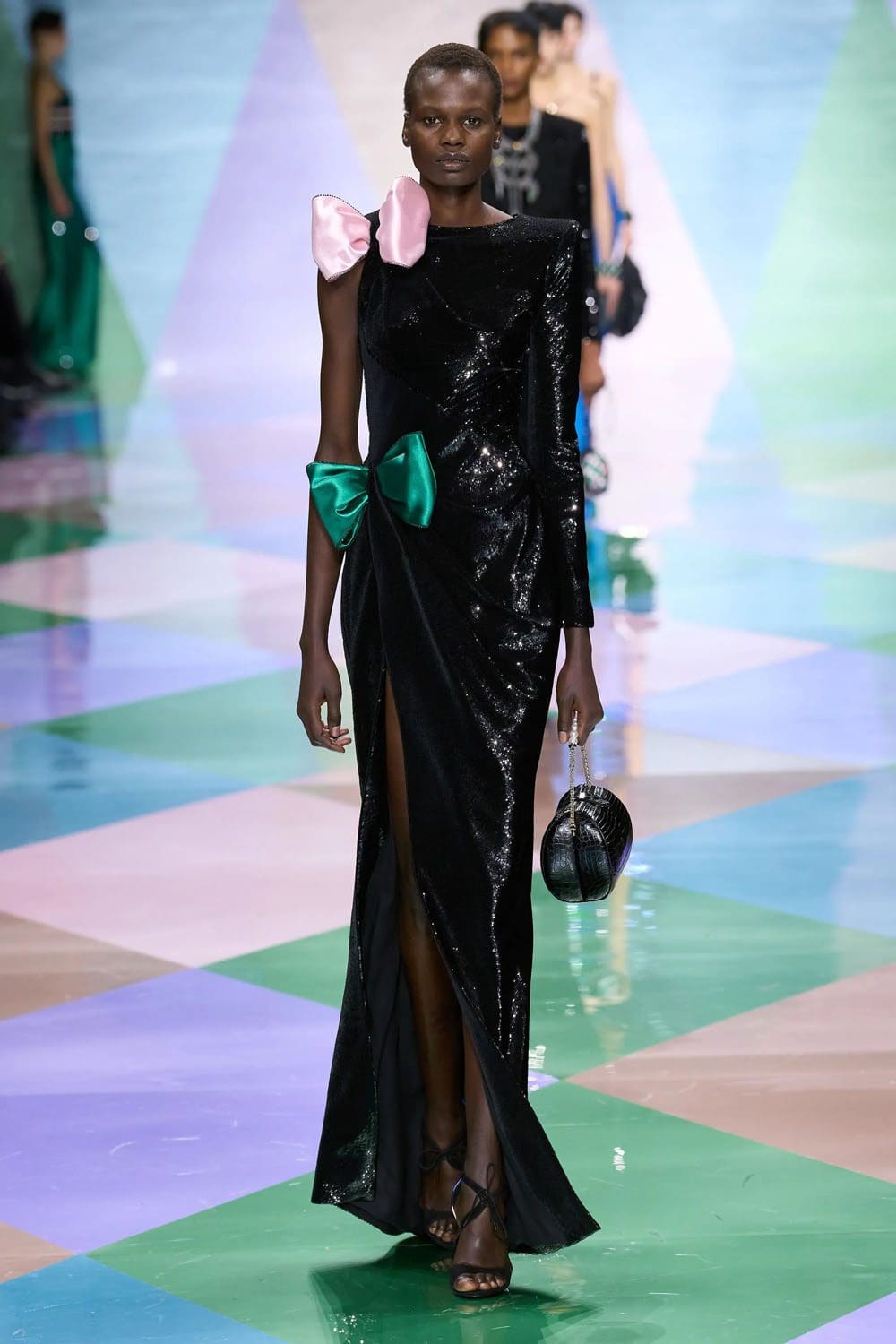 Armani Privè Haute Couture Primavera Estate 2023 Runway 36 Magazine