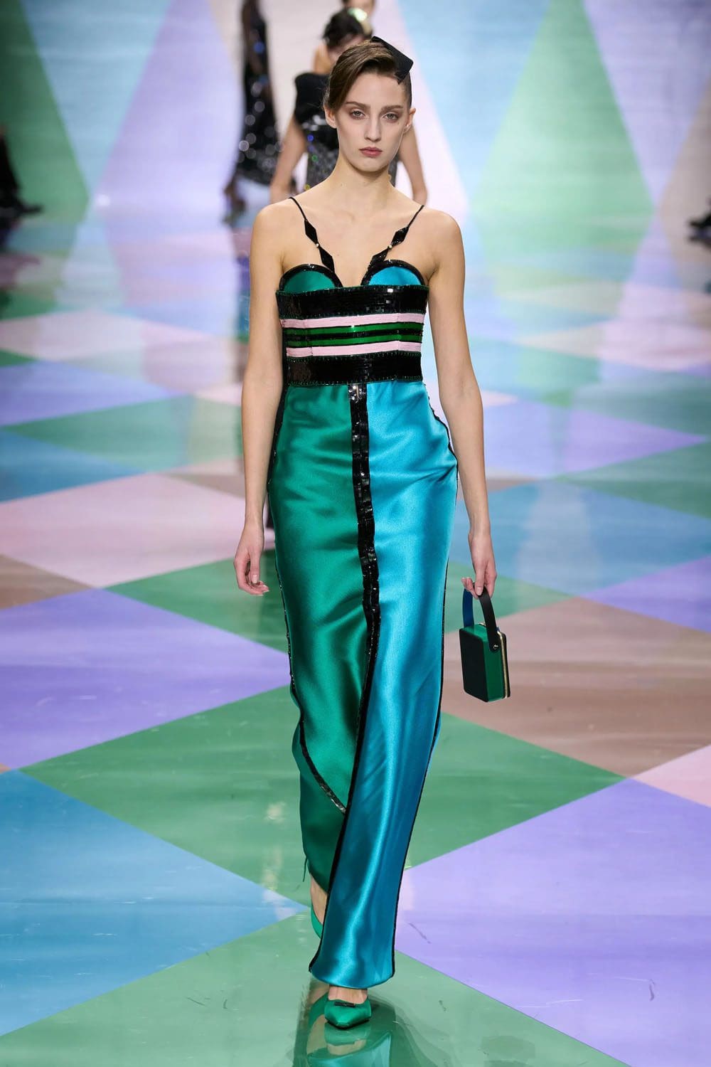 Armani Privè Haute Couture Primavera Estate 2023 Runway 40 Magazine