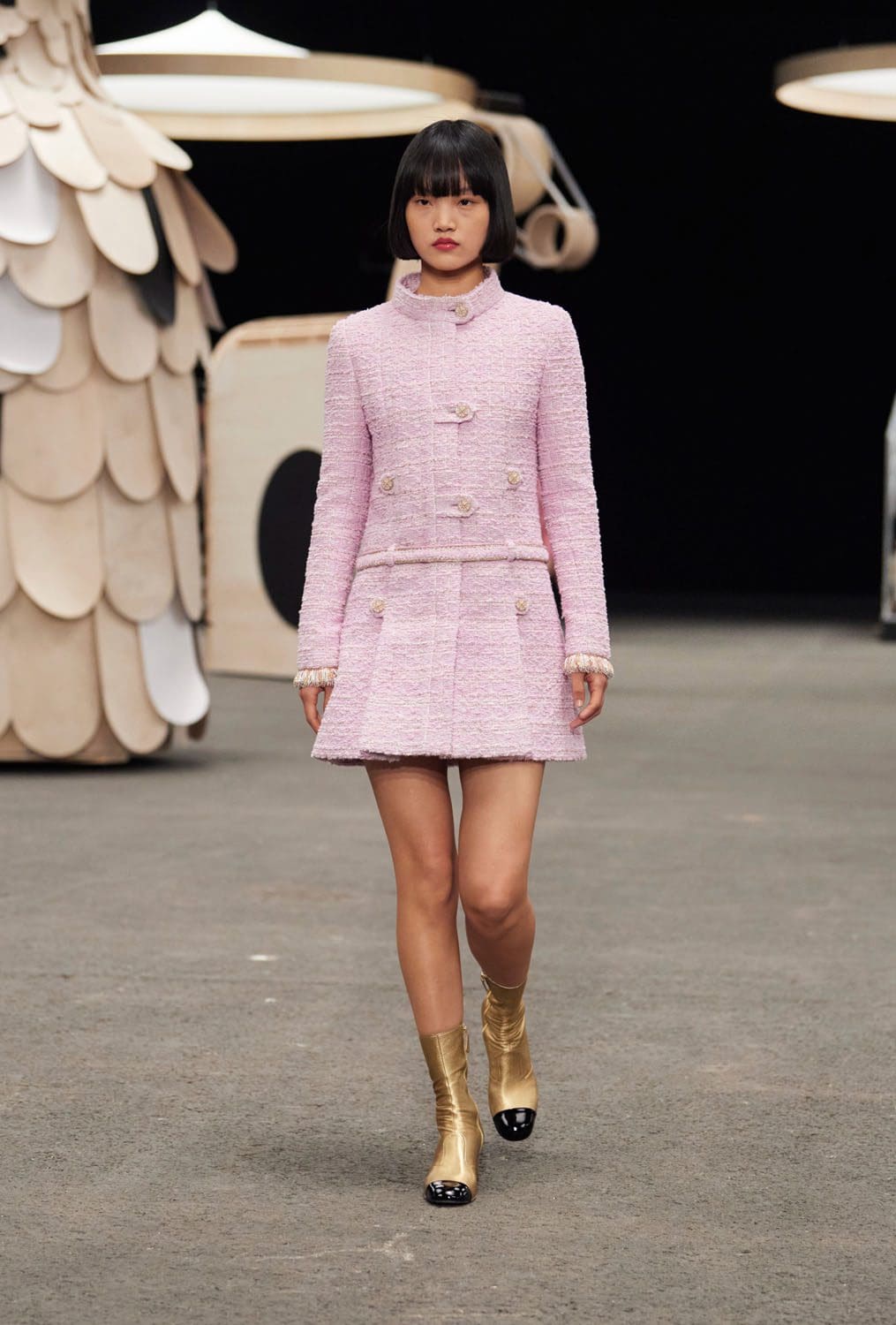 Chanel Haute Couture Primavera Estate 2023 Runway 16 Magazine