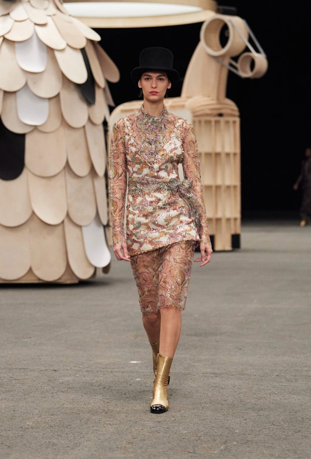 Chanel Haute Couture Primavera Estate 2023 Runway 34 Magazine