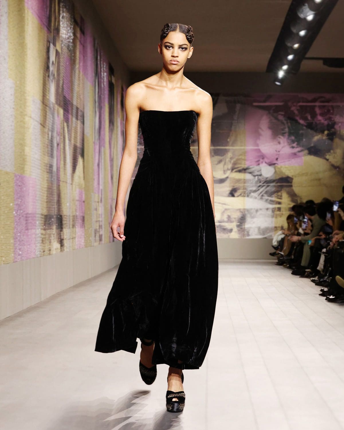 Dior Haute Couture Primavera Verão 2023 Runway Revista 2