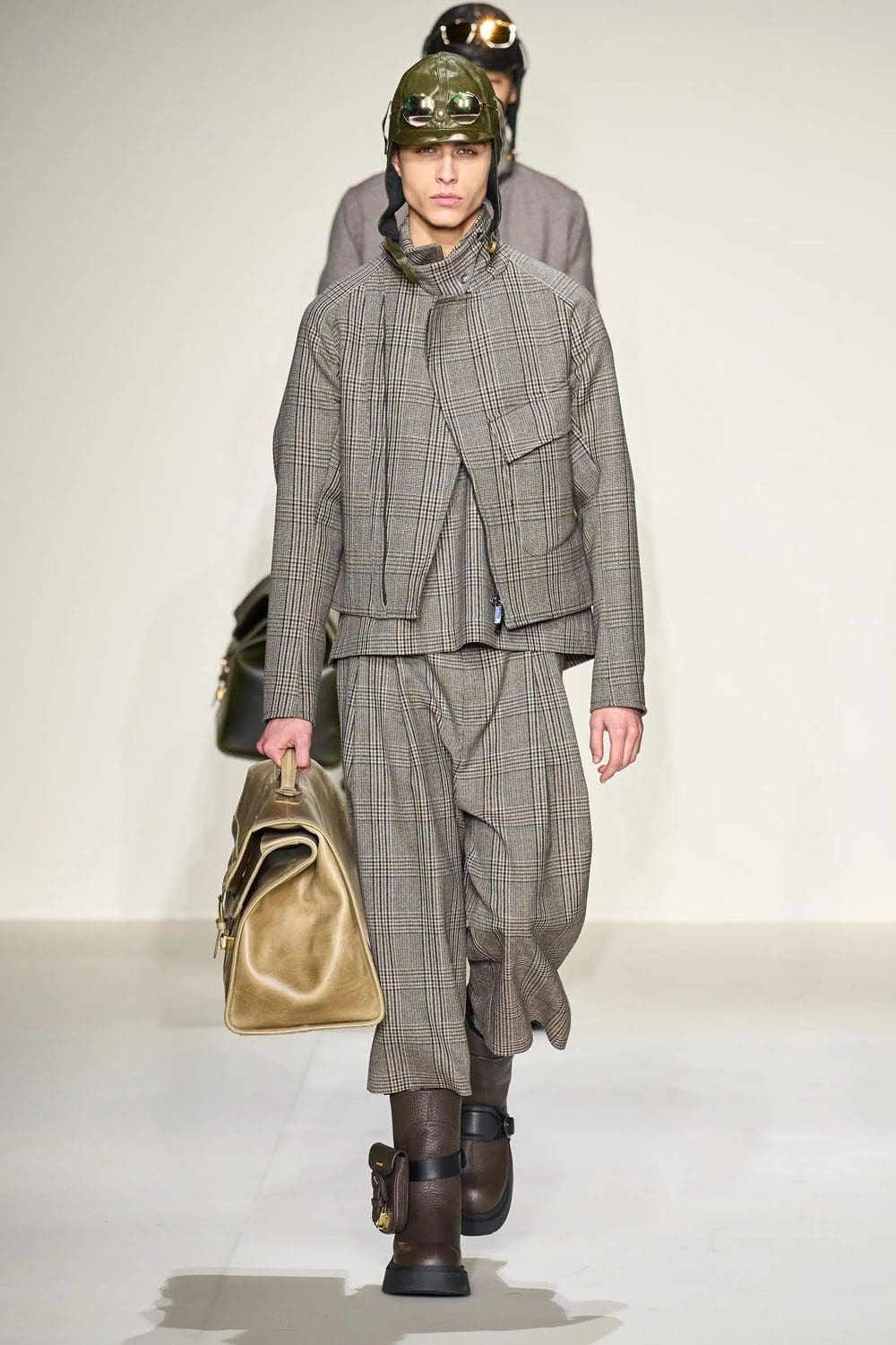 Emporio Armani 2023 秋冬 2024 男装 Runway 10杂志