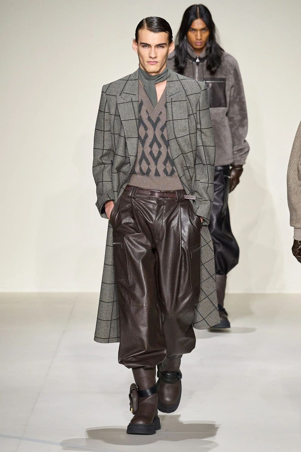 Emporio Armani 2023 秋冬 2024 男装 Runway 19杂志