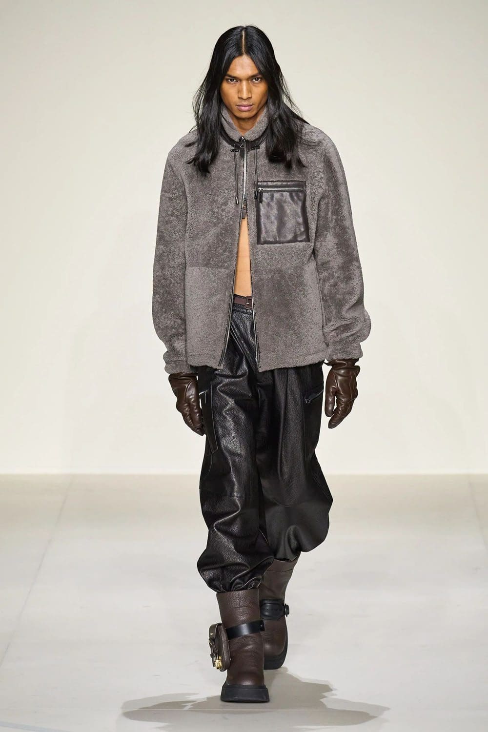 Emporio Armani 2023 秋冬 2024 男装 Runway 20杂志