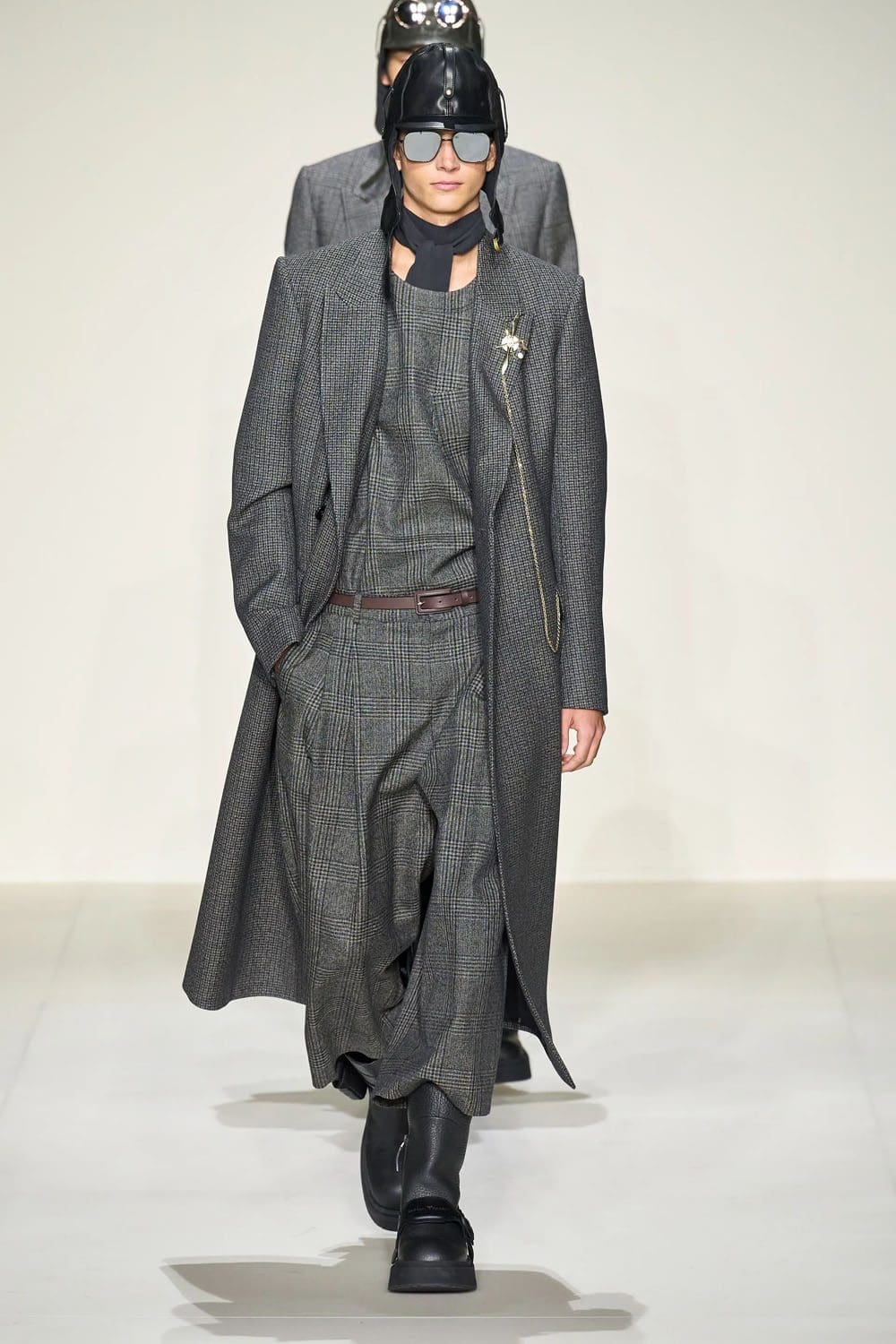 Emporio Armani 2023 秋冬 2024 男装 Runway 3杂志