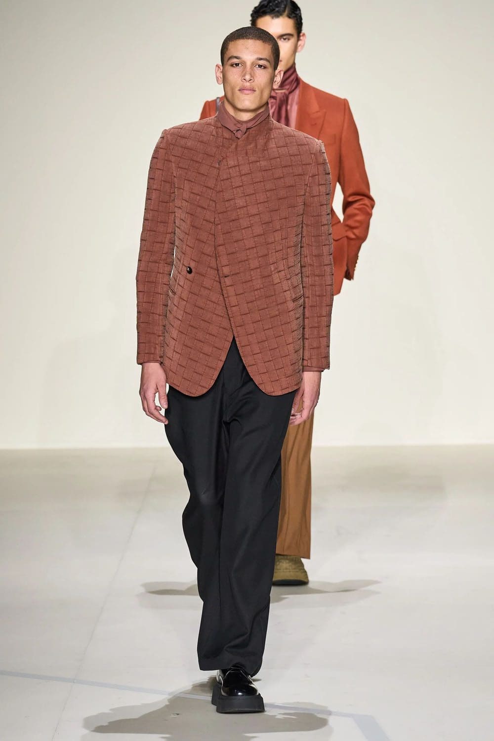 Emporio Armani 2023 秋冬 2024 男装 Runway 49杂志