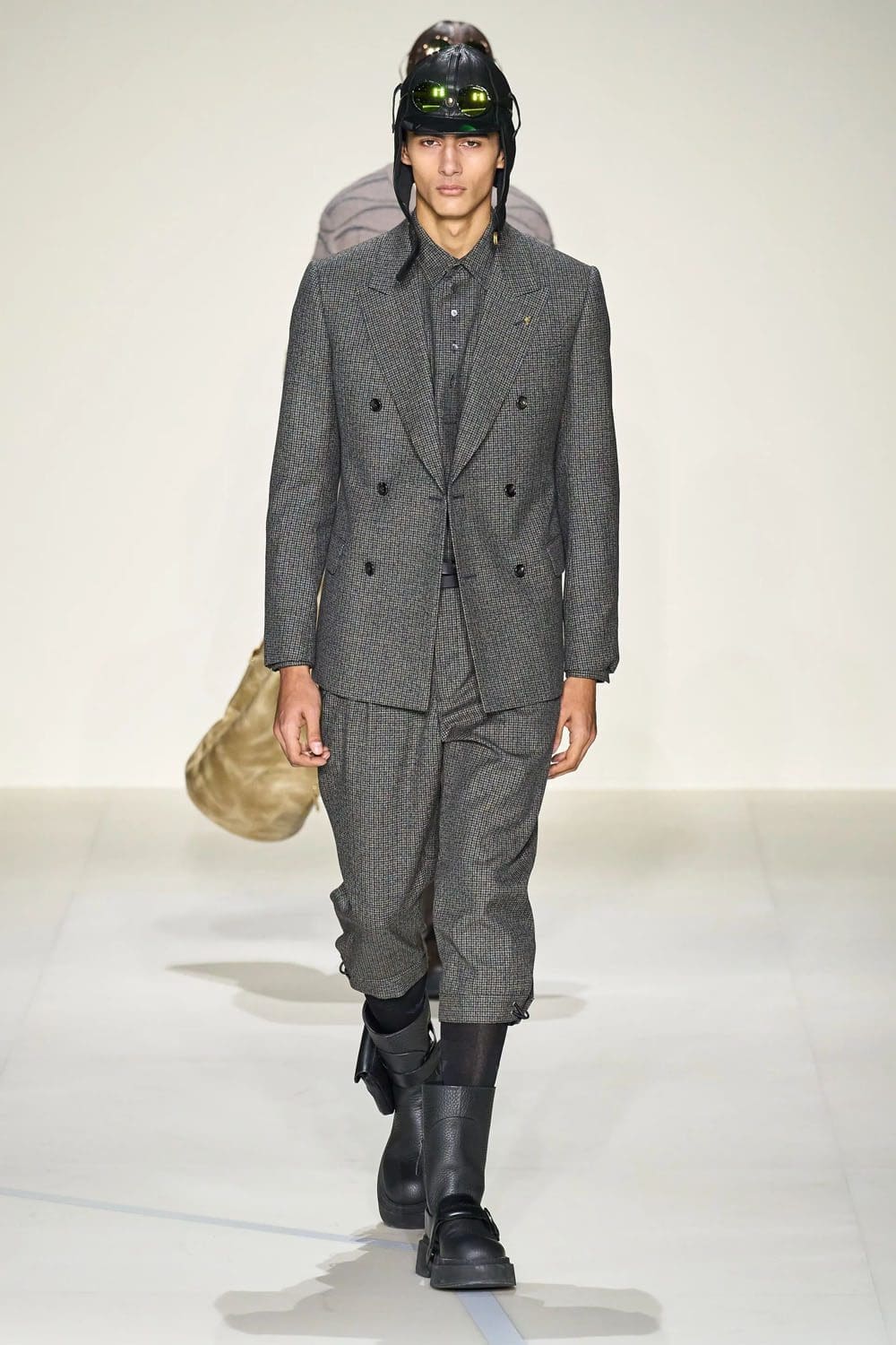 Emporio Armani 2023 秋冬 2024 男装 Runway 5杂志