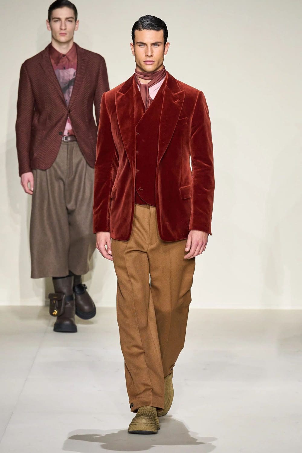 Emporio Armani 2023 秋冬 2024 男装 Runway 51杂志