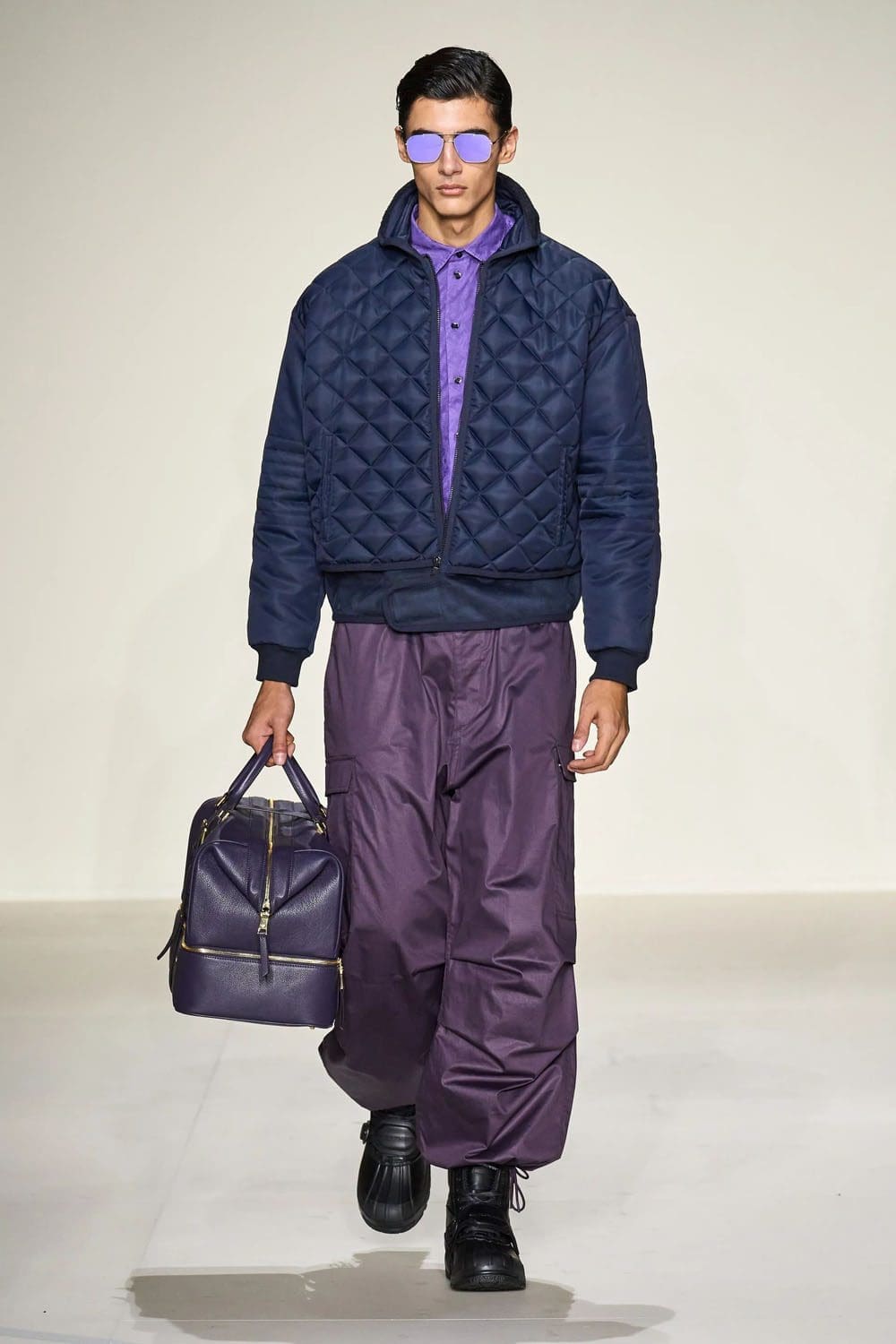 Emporio Armani 2023 秋冬 2024 男装 Runway 65杂志