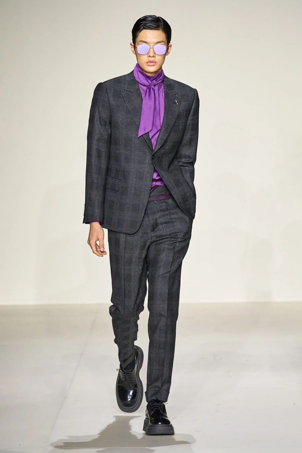 Emporio Armani 2023 秋冬 2024 男装 Runway 69杂志