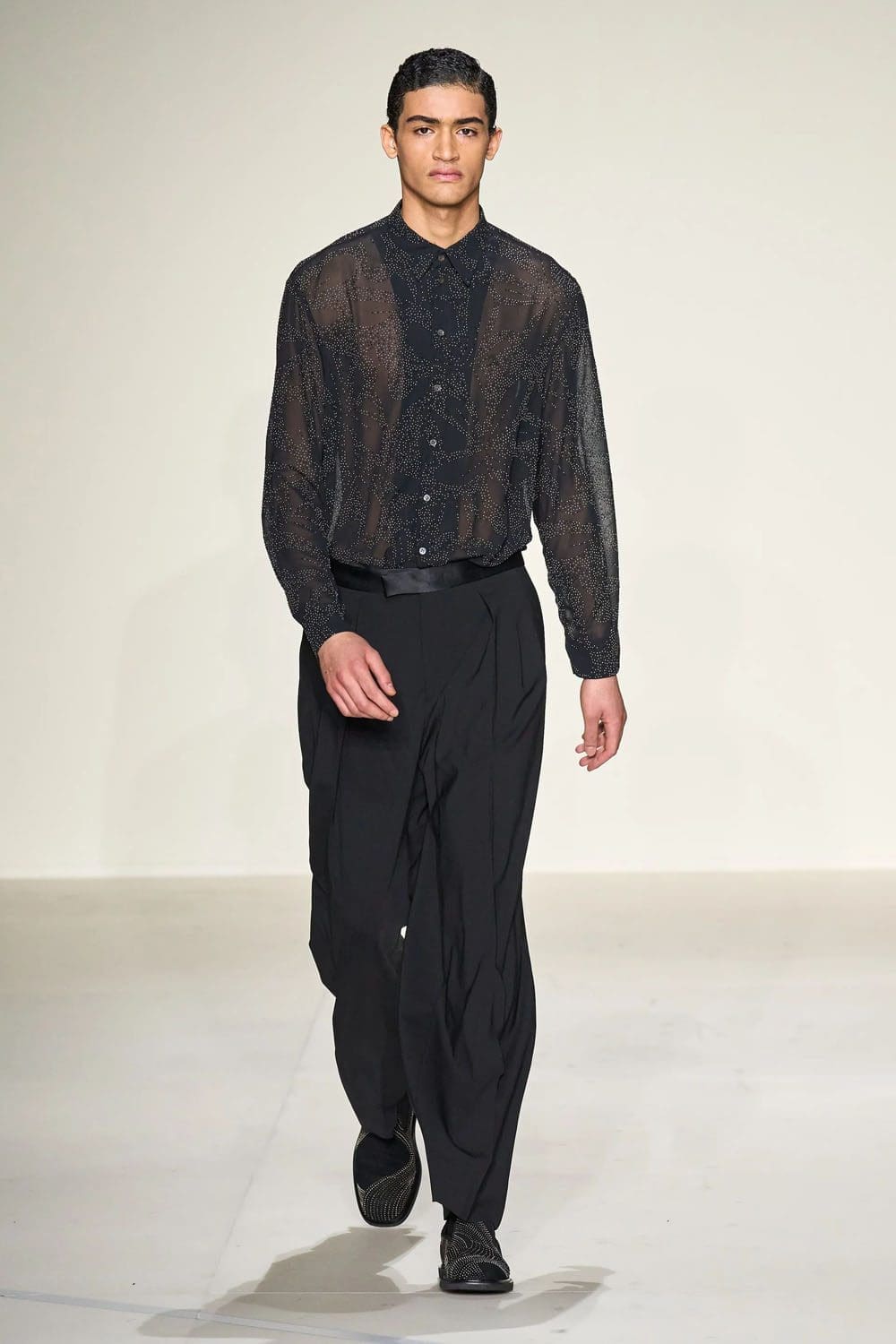 Emporio Armani 2023 秋冬 2024 男装 Runway 87杂志