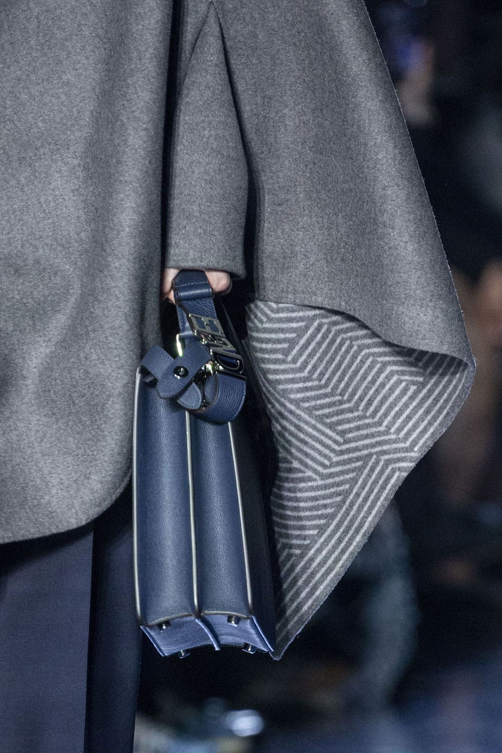 Fendi Close Up Fall 2023 2024 Мужская одежда Runway Журнал 1