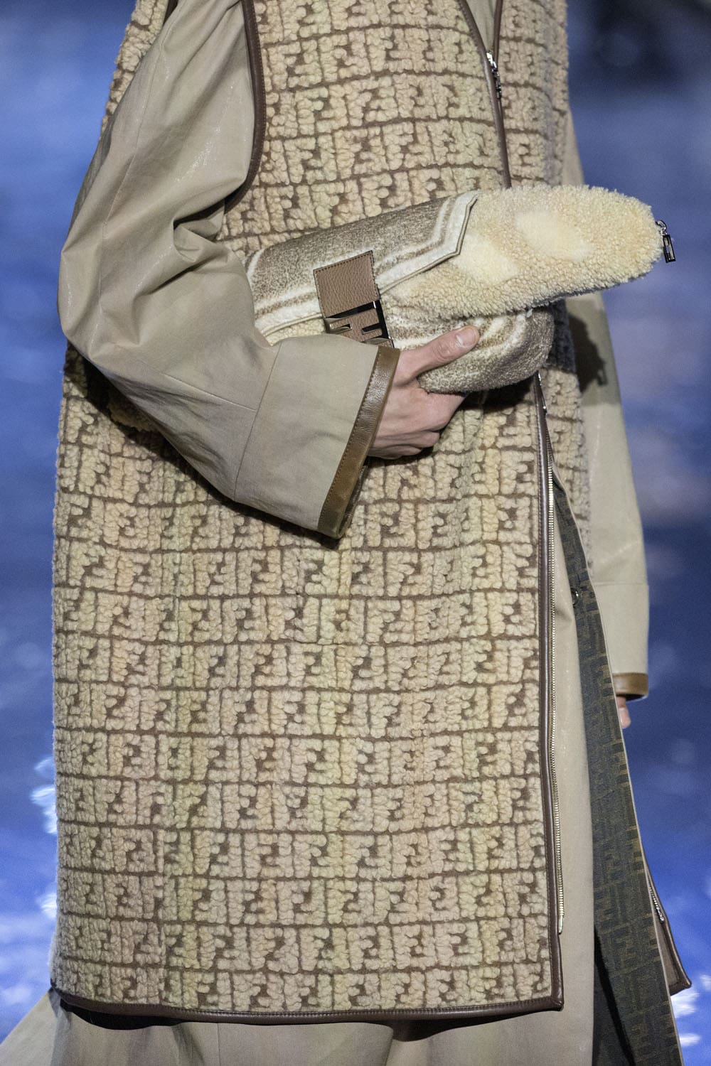 Fendi Close Up Fall 2023 2024 Мужская одежда Runway Журнал 40