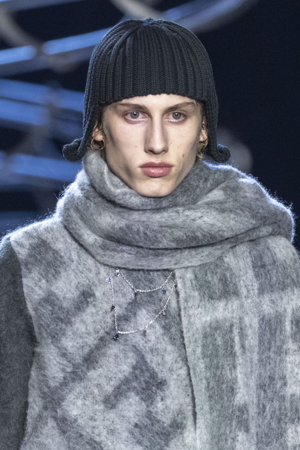 Fendi Close Up Fall 2023 2024 Мужская одежда Runway Журнал 49