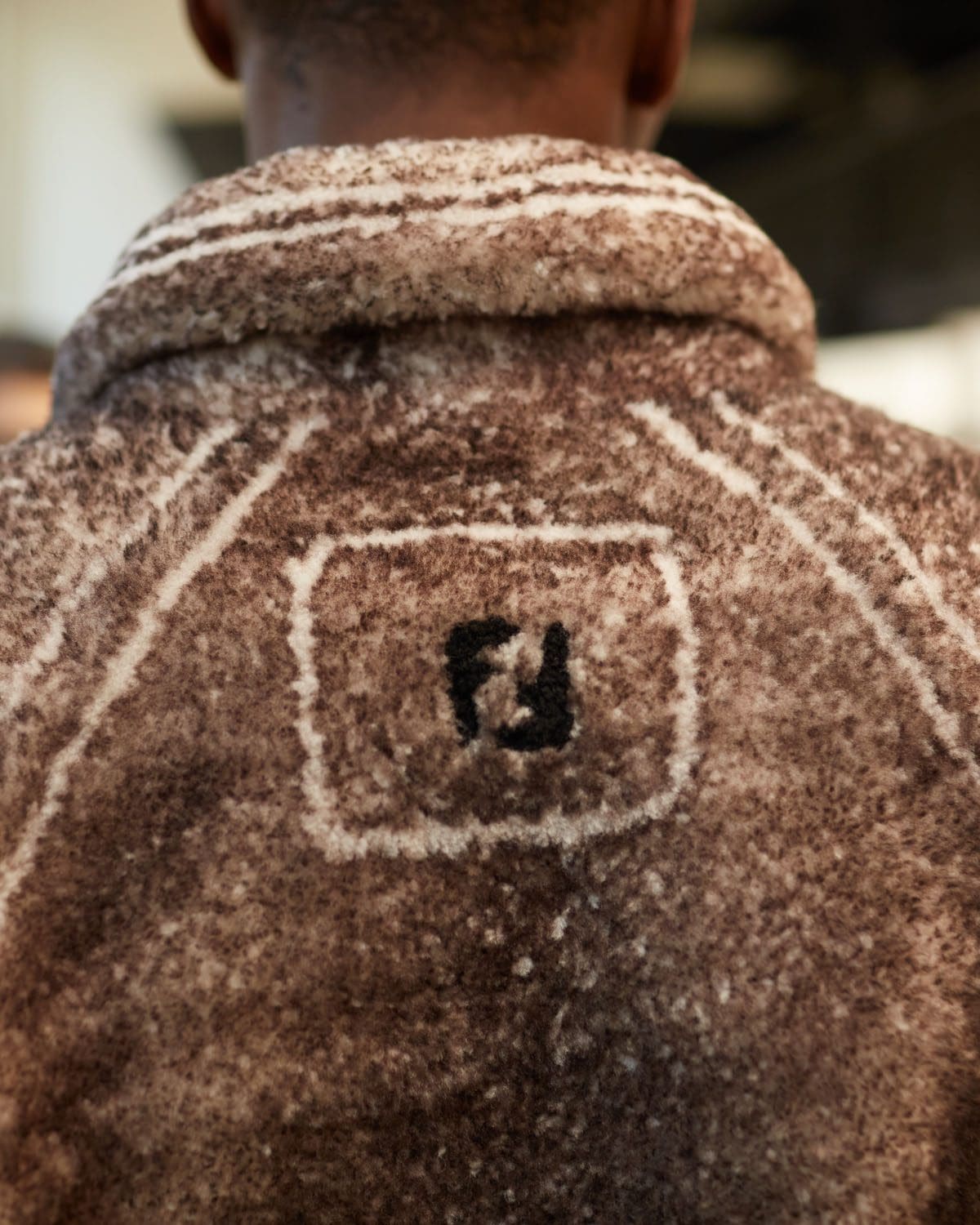 Fendi Close Up Fall 2023 2024 Мужская одежда Runway Журнал 75