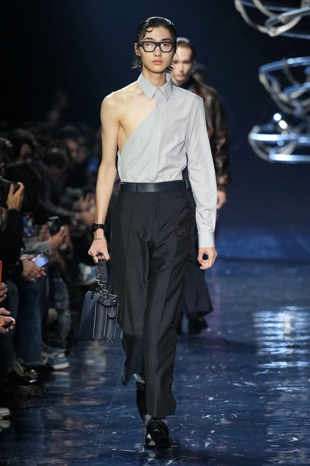 Fendi Automne Hiver 2023 2024 Mode Homme Runway Magazine 14