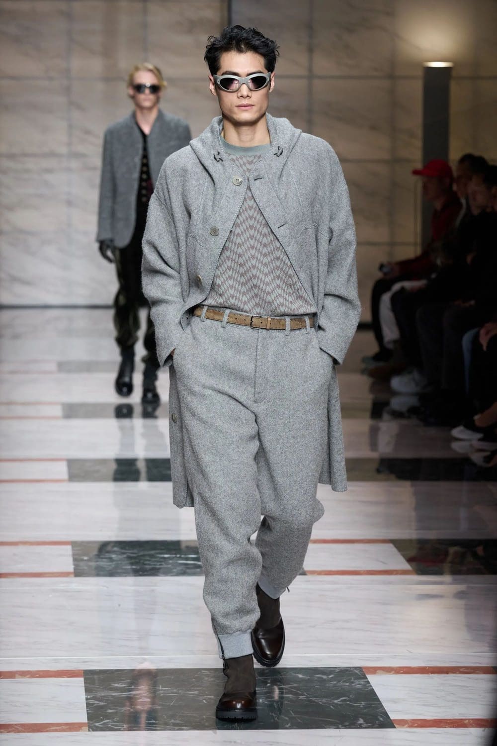 Giorgio Armani Automne Hiver 2023 2024 Mode Homme Runway Magazine 34