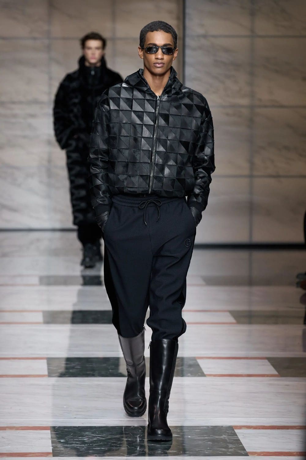 Giorgio Armani Automne Hiver 2023 2024 Mode Homme Runway Magazine 54