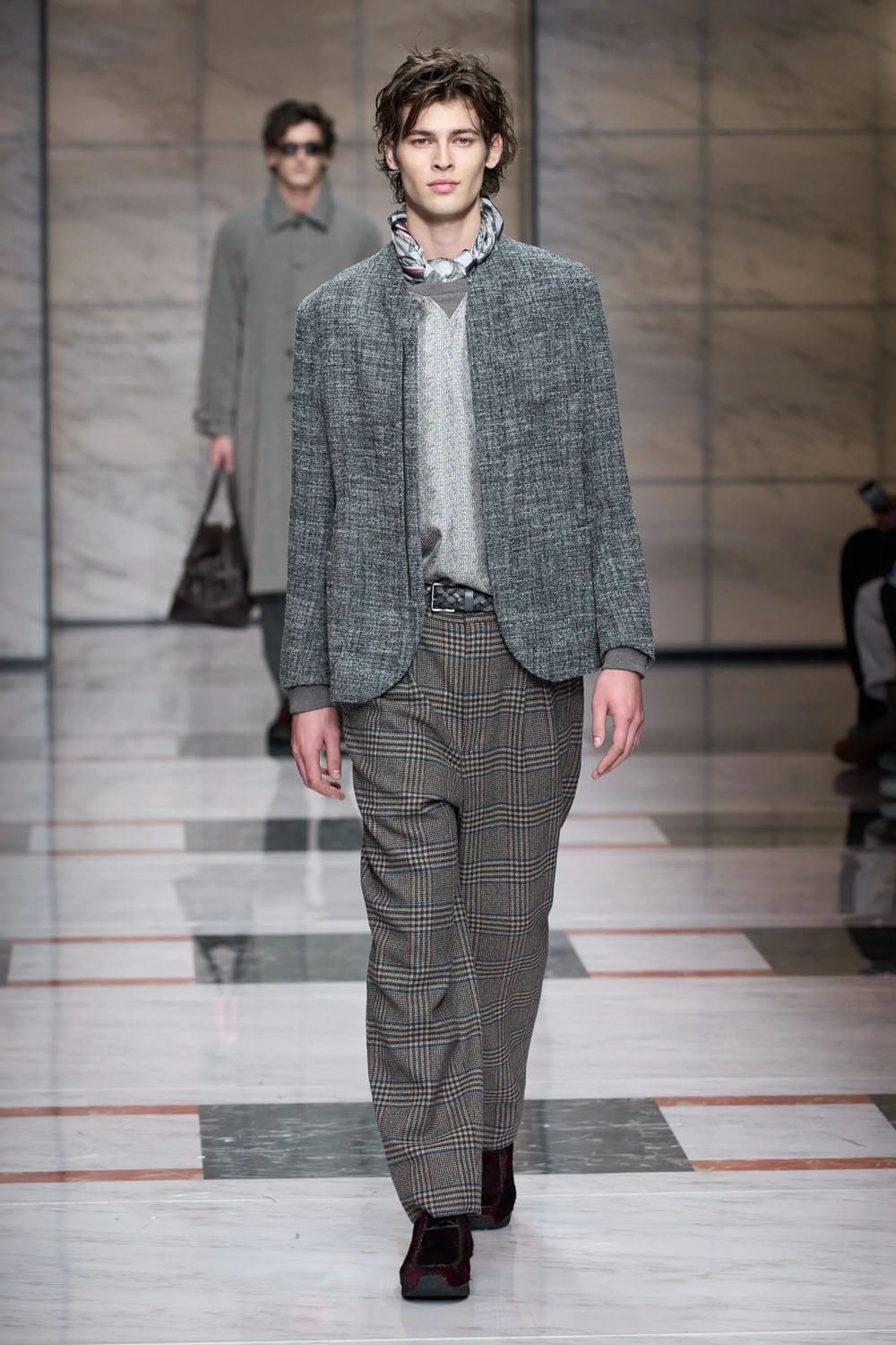 Giorgio Armani Automne Hiver 2023 2024 Mode Homme Runway Magazine 7