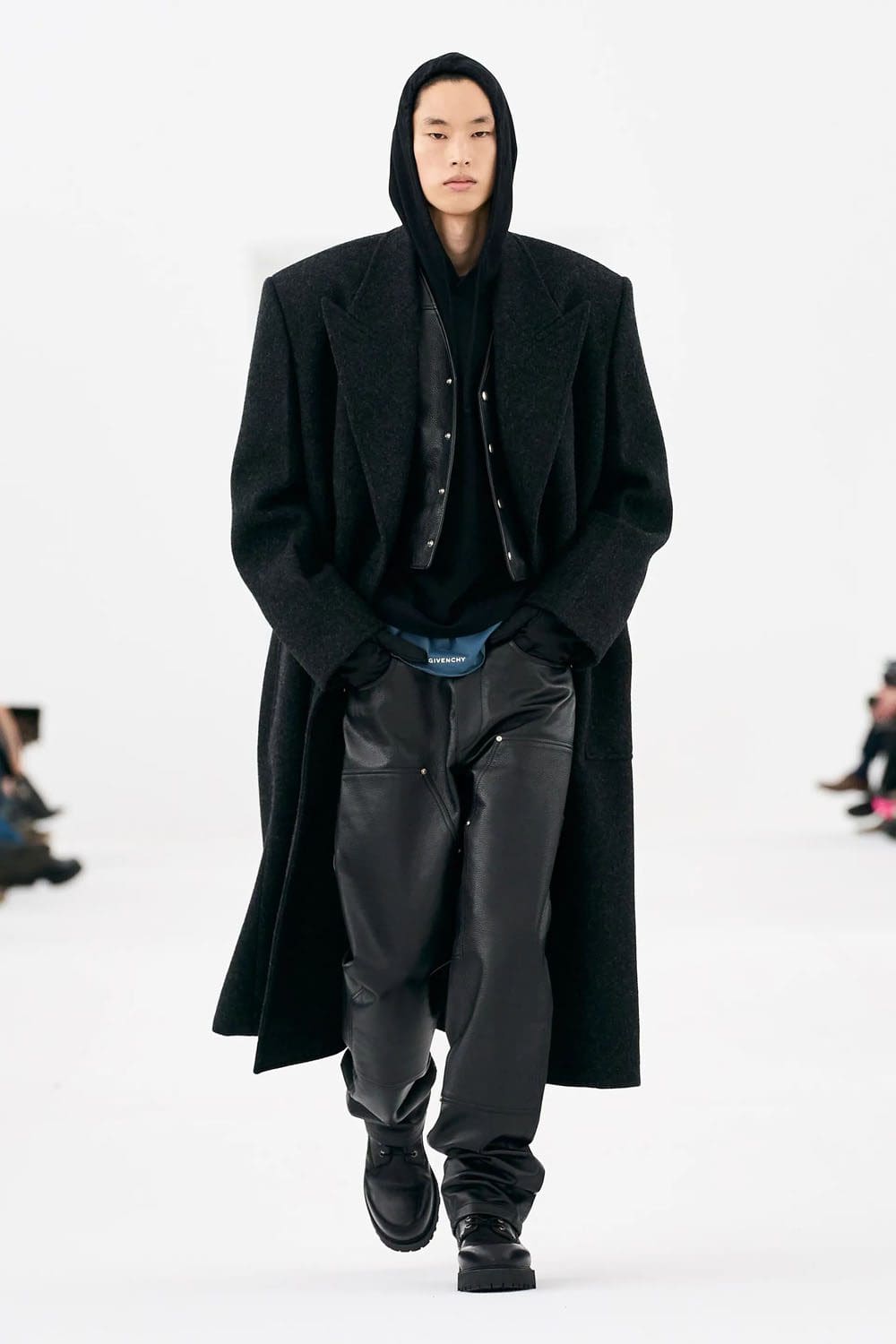 Givenchy Herbst Winter 2023 2024 Herrenbekleidung Runway 22 Magazin