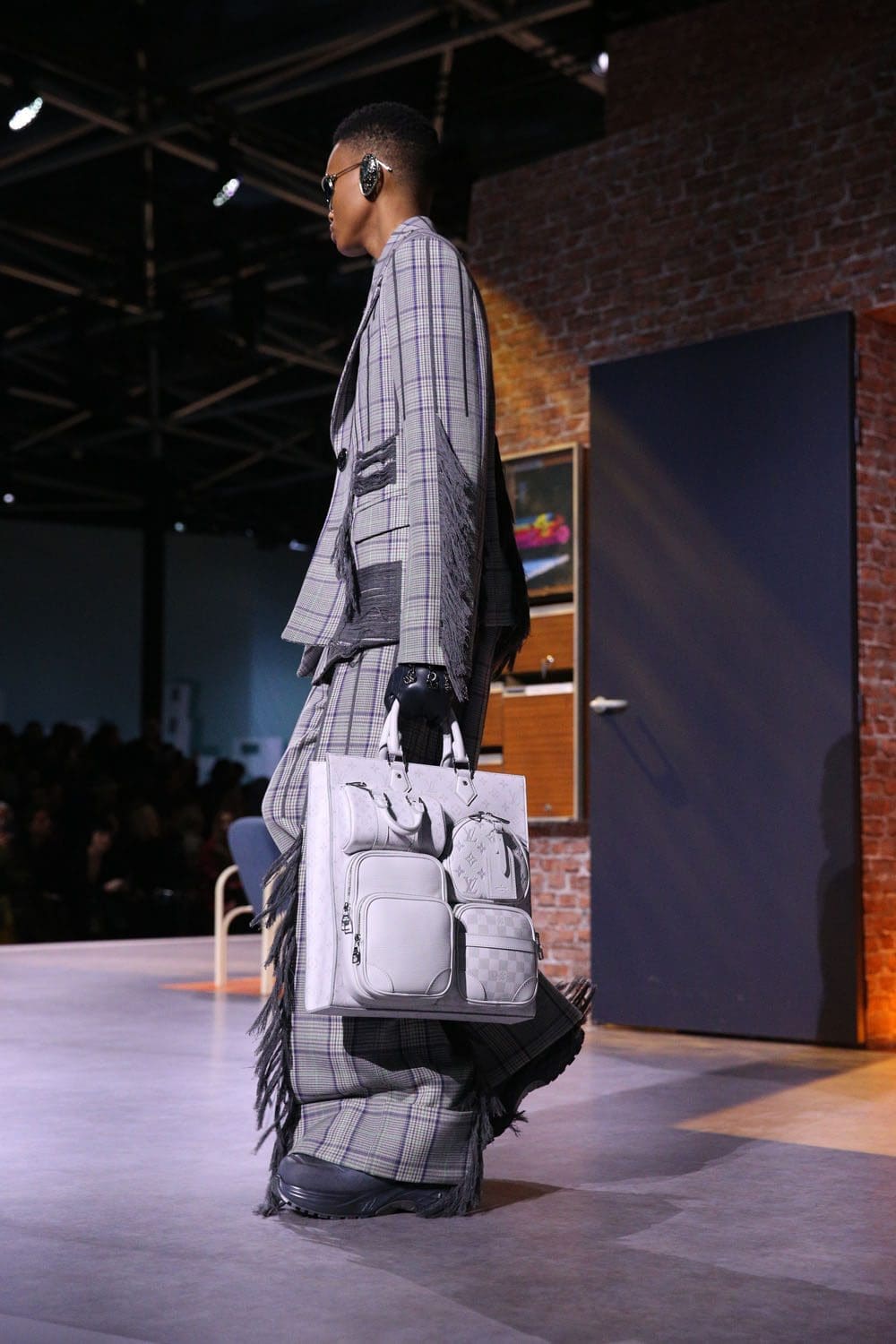 Louis Vuitton Осень Зима 2023 2024 Мужская Одежда Крупным Планом Детали Runway Журнал 18