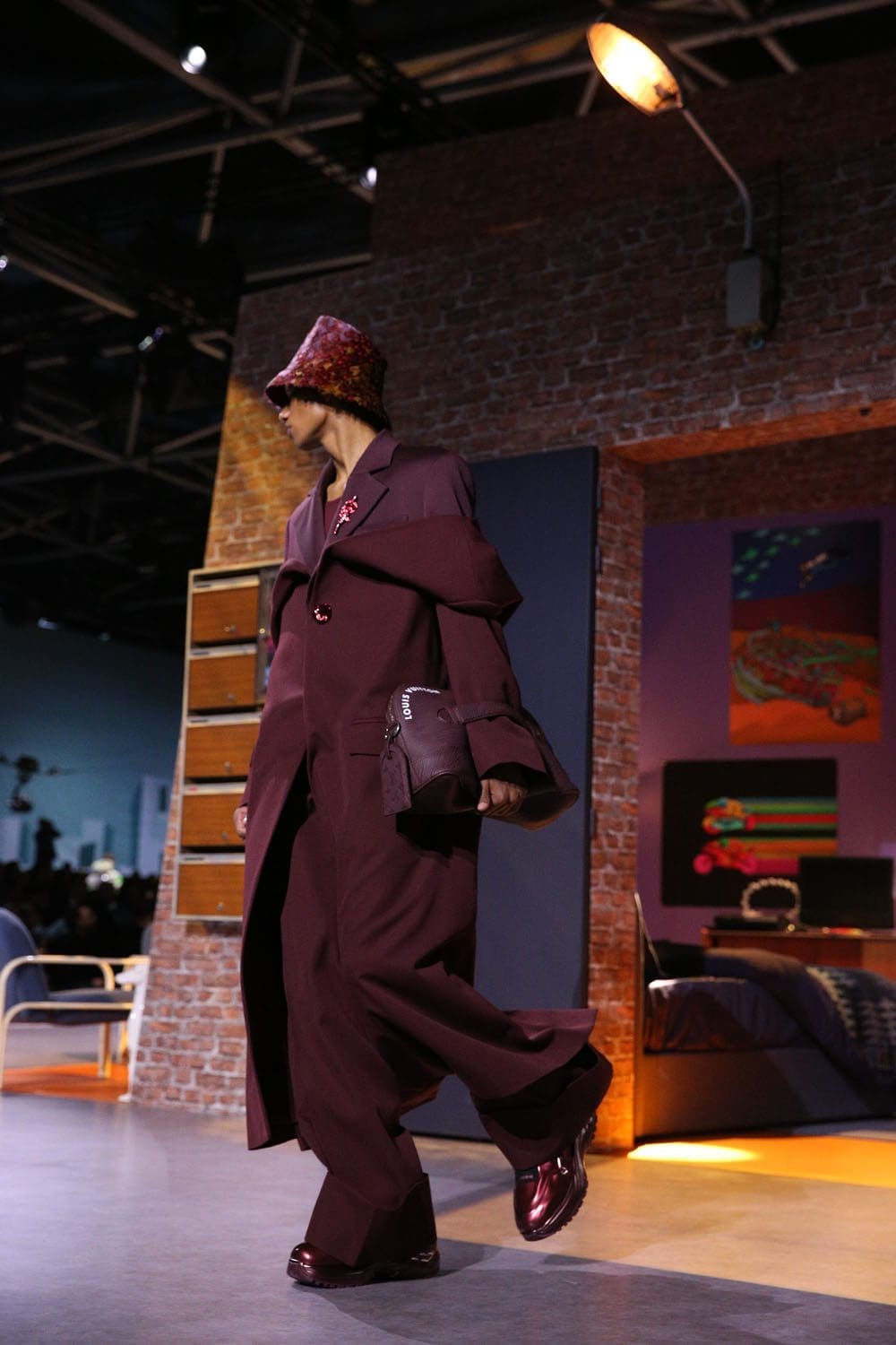 Louis Vuitton Осень Зима 2023 2024 Мужская Одежда Крупным Планом Детали Runway Журнал 27