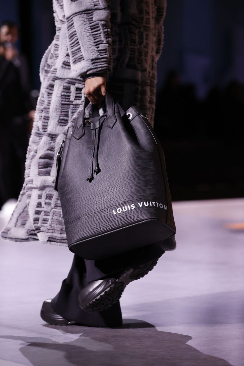 Louis Vuitton Осень Зима 2023 2024 Мужская Одежда Крупным Планом Детали Runway Журнал 45
