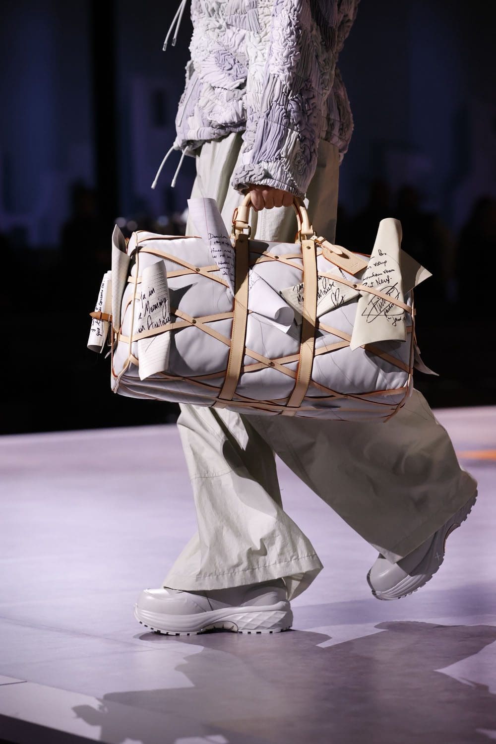Louis Vuitton Осень Зима 2023 2024 Мужская Одежда Крупным Планом Детали Runway Журнал 48