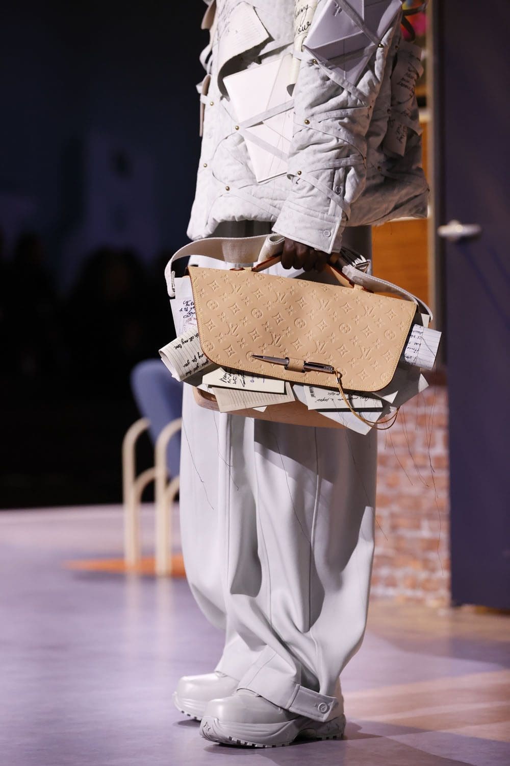 Louis Vuitton Осень Зима 2023 2024 Мужская Одежда Крупным Планом Детали Runway Журнал 49