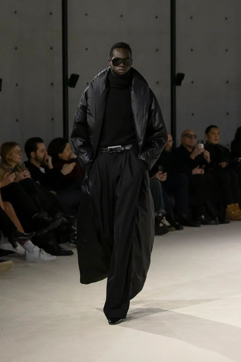 Saint Laurent Fall Winter 2023 2024 Menswear Runway Magazine 12