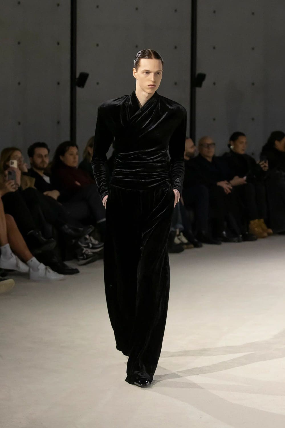 Saint Laurent Fall Winter 2023 2024 Menswear Runway Magazine 36