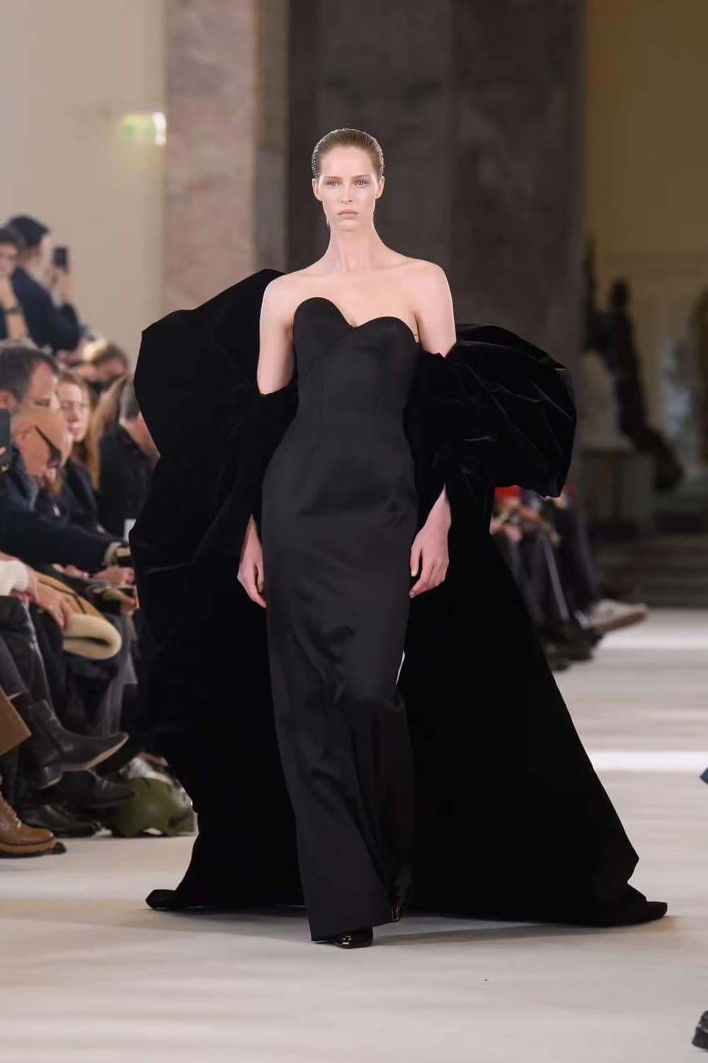 Schiaparelli Taxidermia Alta Costura Primavera Verano 2023 Runway Revista 9 1