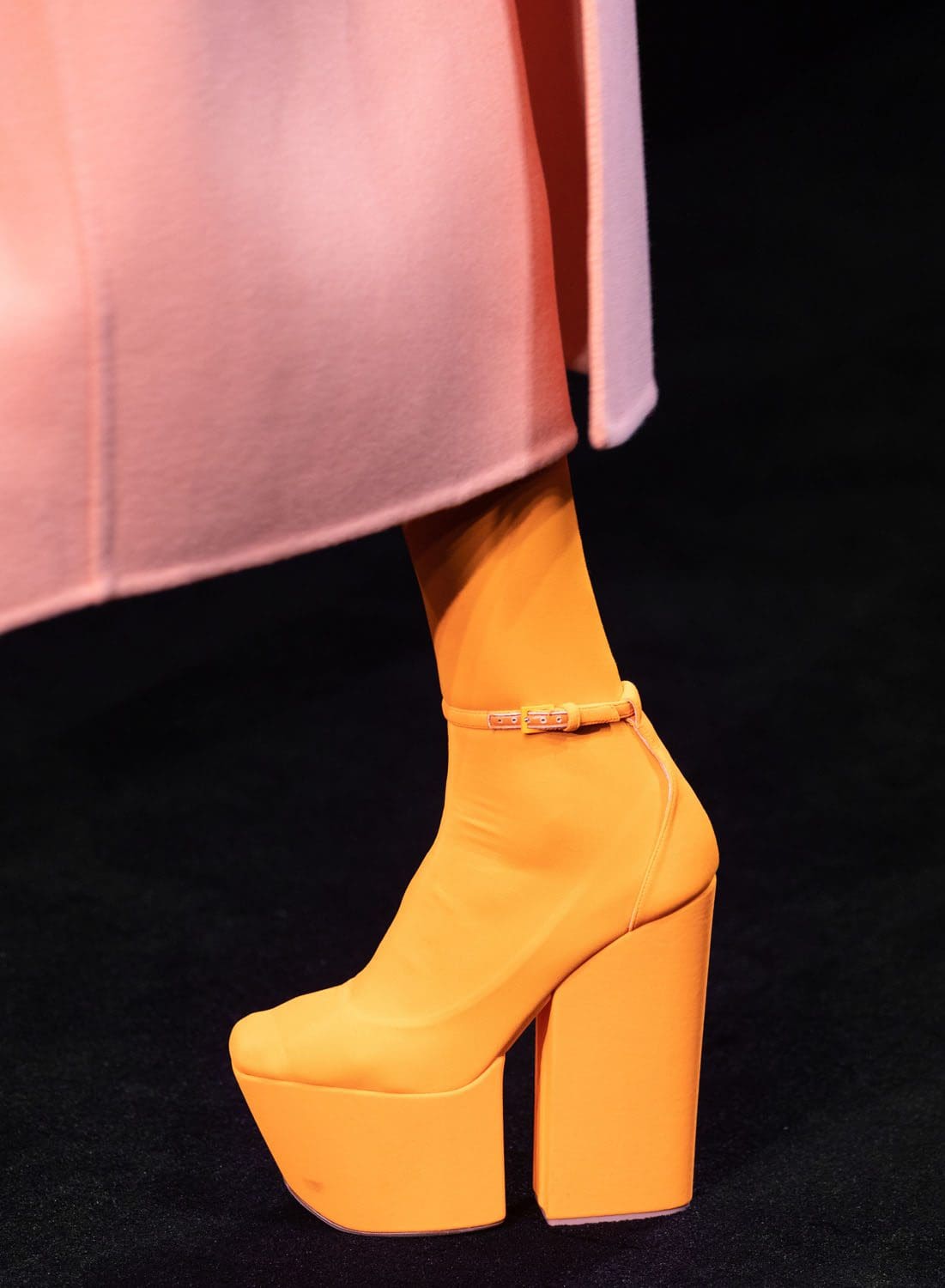 Valentino Couture Frühling Sommer 2023 Details aus nächster Nähe Runway 5 Magazin