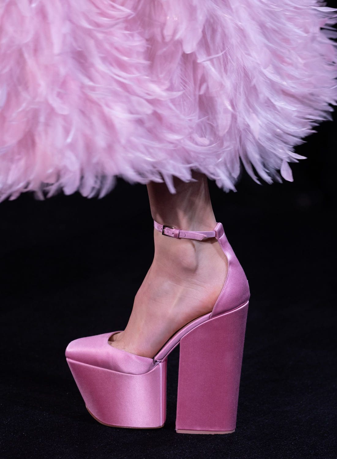 Valentino Couture Frühling Sommer 2023 Details aus nächster Nähe Runway 9 Magazin