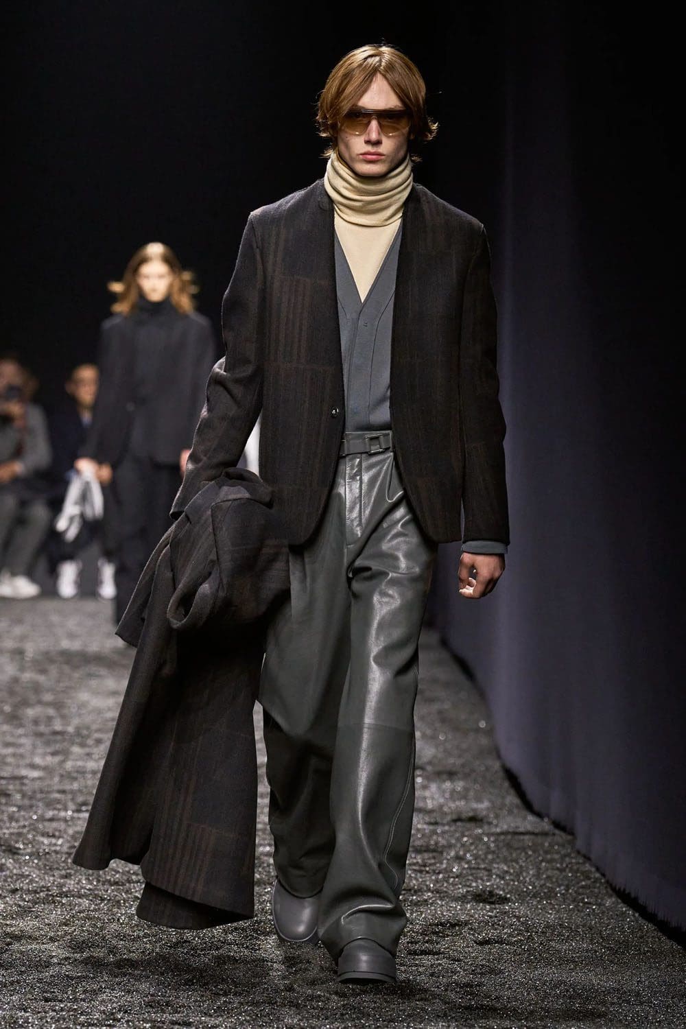Zegna Automne Hiver 2023 2024 Vêtements pour hommes Runway Magazine 23