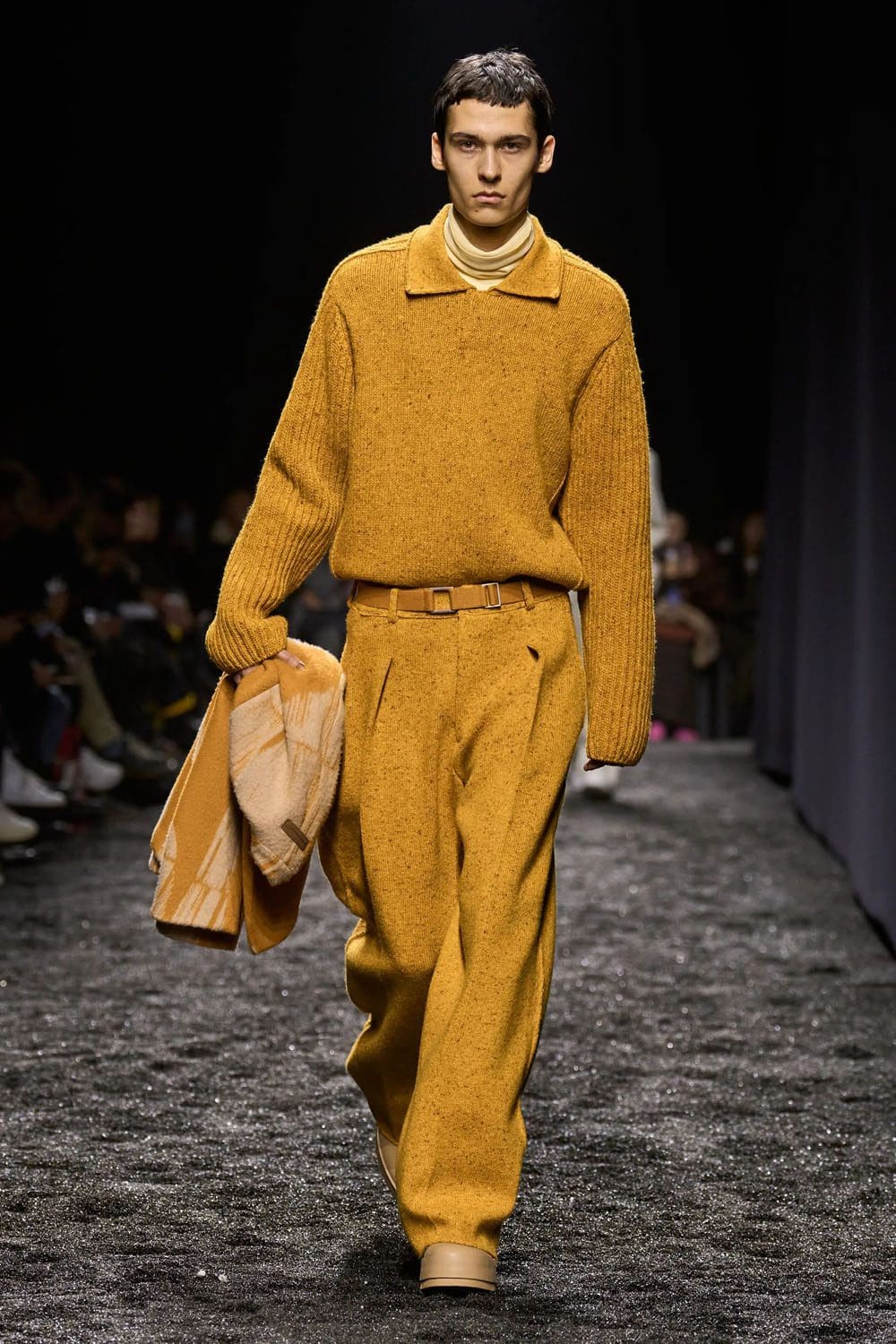Zegna Automne Hiver 2023 2024 Vêtements pour hommes Runway Magazine 46