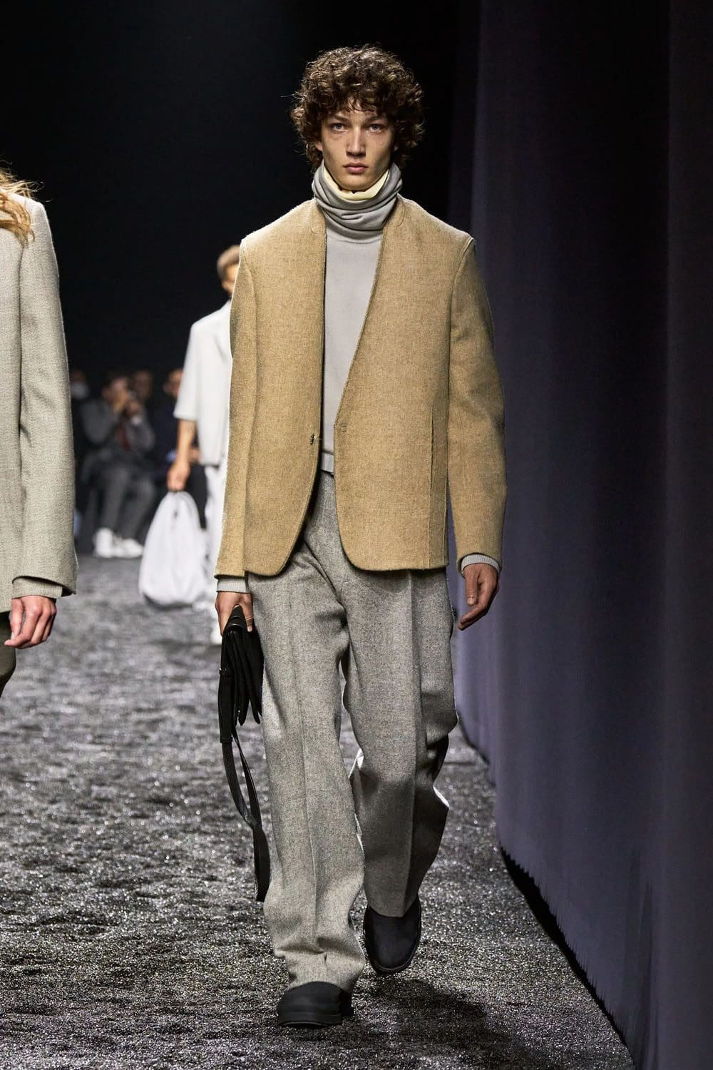 Zegna Automne Hiver 2023 2024 Vêtements pour hommes Runway Magazine 7