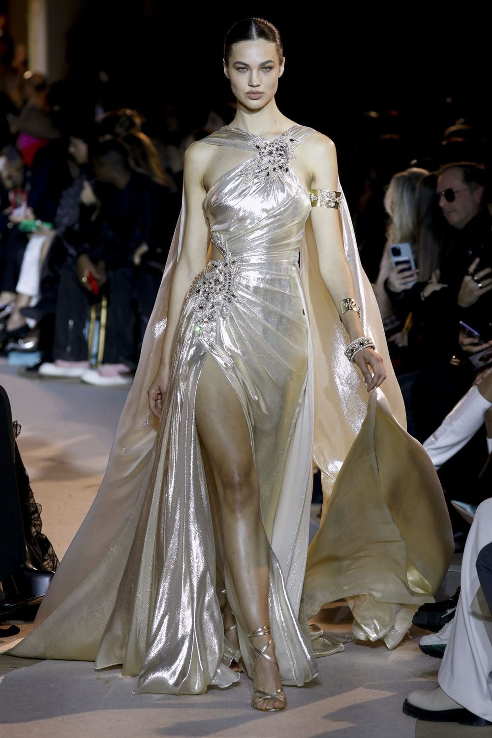 Zuhair Murad高级定制时装2023春夏 Runway 44杂志