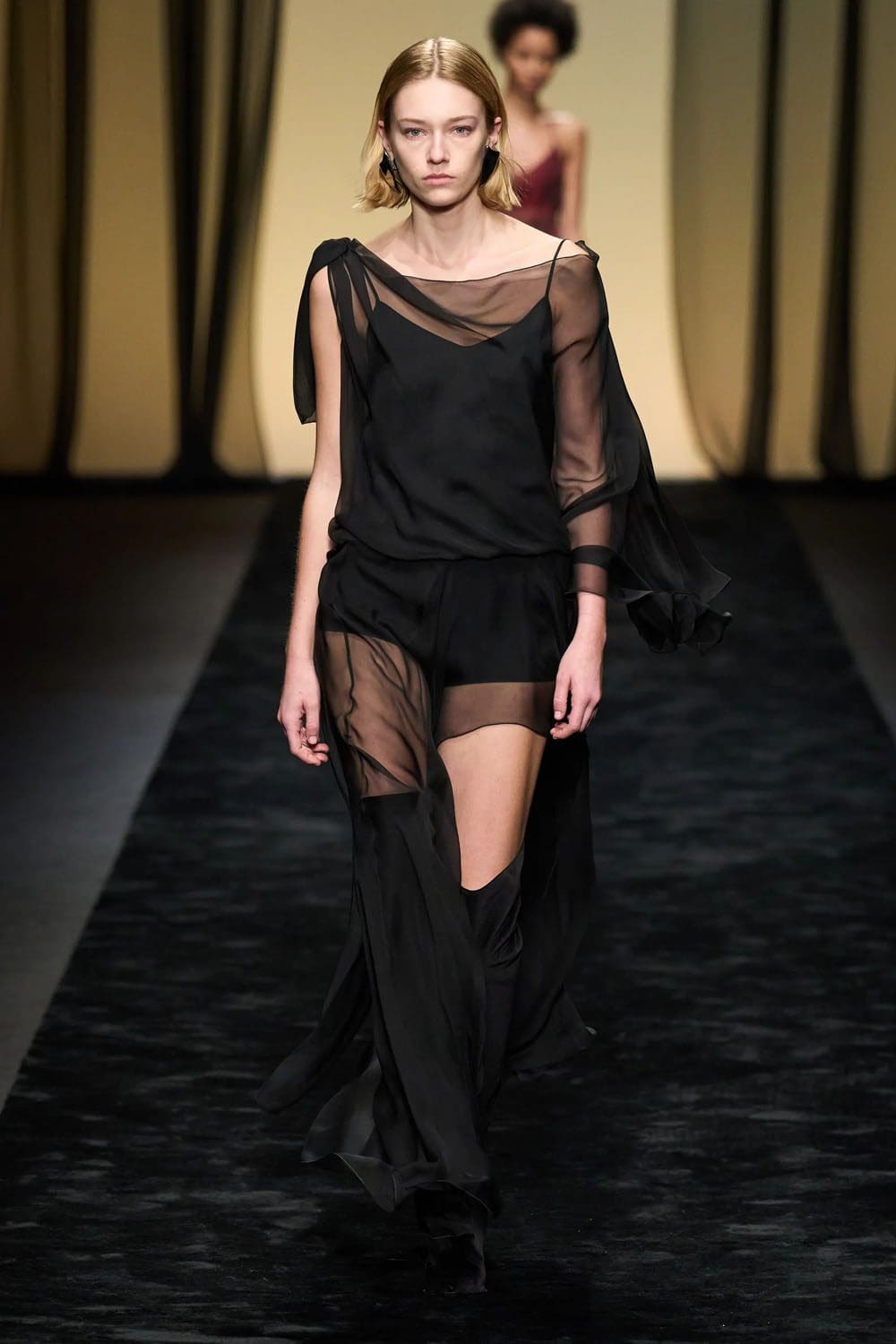 Alberta Ferretti Осень Зима 2023 2024 Готовая Одежда Runway Журнал 28